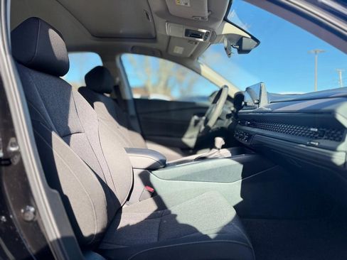 Used 2023 Honda Accord EX image 20