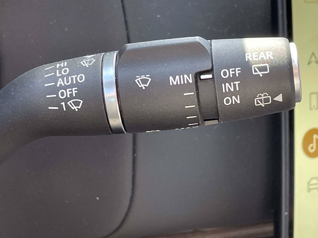 Used 2023 Land Rover Range Rover SE AWD/4WD image 26