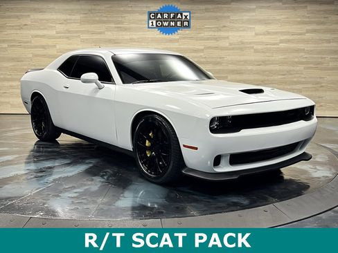 Used 2021 Dodge Challenger R/T Scat Pack w/ Dynamics Package image 1