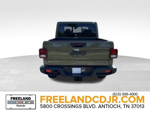 New 2025 Jeep Gladiator Sport AWD/4WD image 6