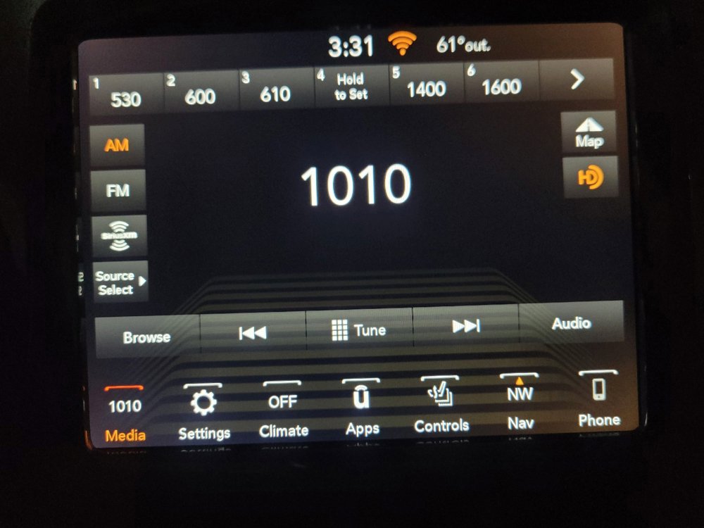 Used 2019 Jeep Cherokee Limited AWD/4WD image 25
