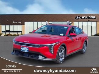 Used 2025 Kia K4 FWD video 1