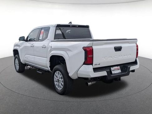 New 2026 Toyota Tacoma SR5 AWD/4WD image 4