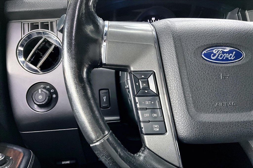 Used 2017 Ford Expedition EL Platinum AWD/4WD image 11