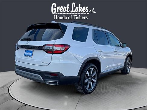 Used 2024 Honda Pilot Elite image 5