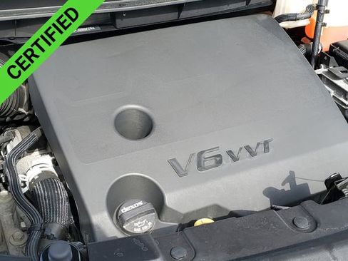 Used 2023 Chevrolet Traverse LS w/ LPO, Floor Liner Package AWD/4WD image 29