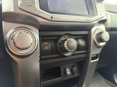 Used 2014 Toyota 4Runner SR5 Premium RWD image 14
