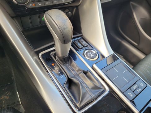 Used 2018 Mitsubishi Eclipse Cross SE image 21