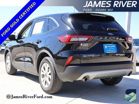 Certified 2025 Ford Escape Active image 3
