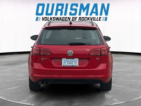 Used 2016 Volkswagen Golf SE image 5