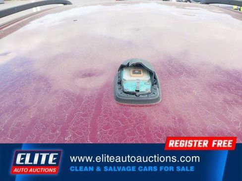 Used 2017 Ford Escape Titanium image 12