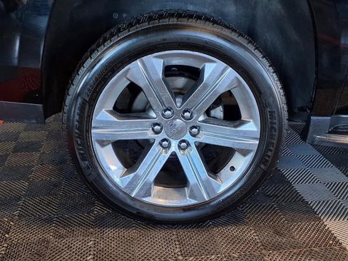 Used 2018 GMC Yukon XL Denali w/ Open Road Package image 9