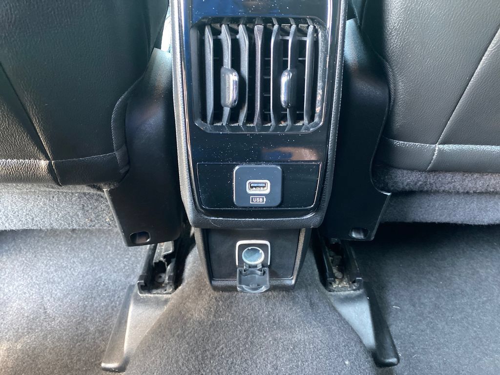 Used 2024 Jeep Compass Limited AWD/4WD image 32