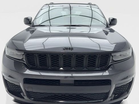 Used 2023 Jeep Grand Cherokee L Laredo AWD/4WD image 4