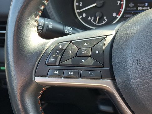 Certified 2023 Nissan Sentra SR w/ SR Premium Package FWD image 20