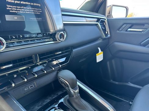 New 2026 GMC Canyon Elevation w/ Convenience Package AWD/4WD image 17