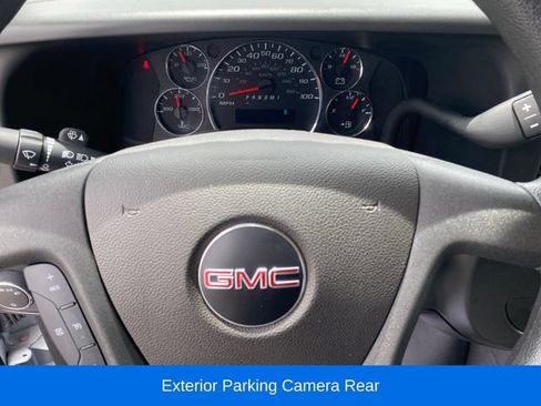 Used 2025 GMC Savana 3500 LT w/ LT Preferred Equipment Group RWD image 8