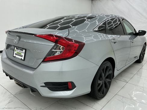 Used 2019 Honda Civic Sport image 8
