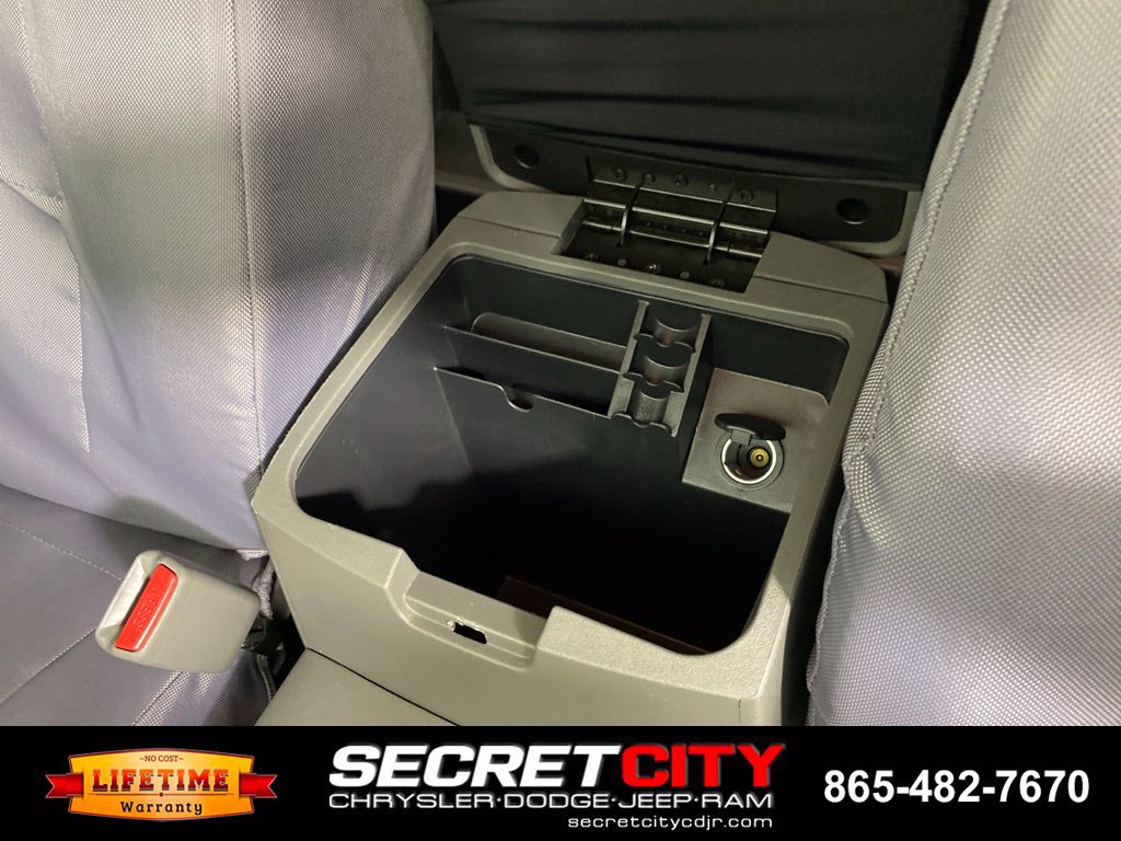 Used 2021 Nissan Frontier SV w/ Midnight Edition Floor Mats RWD image 23