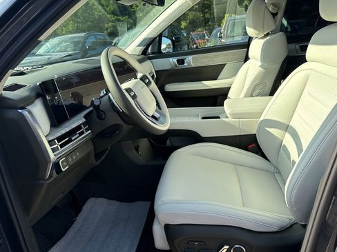 New 2025 Hyundai Santa Fe Calligraphy image 9