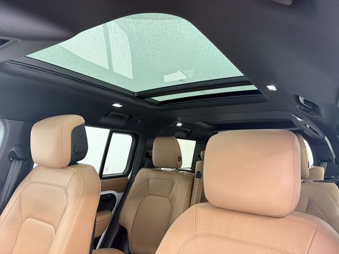 New 2026 Land Rover Defender 130 X-Dynamic SE AWD/4WD image 13