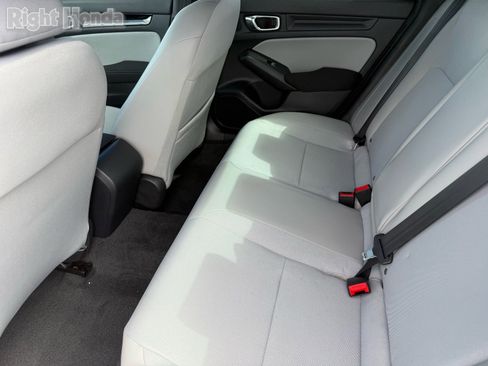 Used 2025 Honda Civic Sport image 25