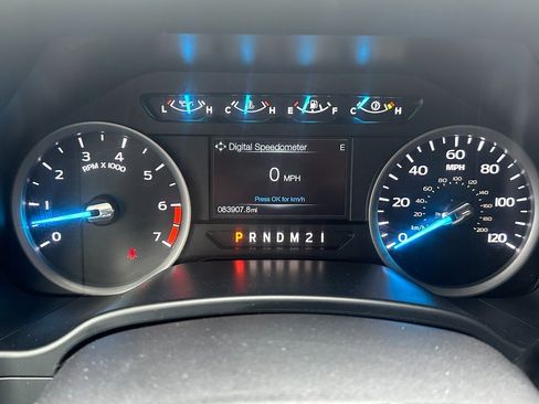 Used 2017 Ford F250 XLT w/ XLT Value Package image 9