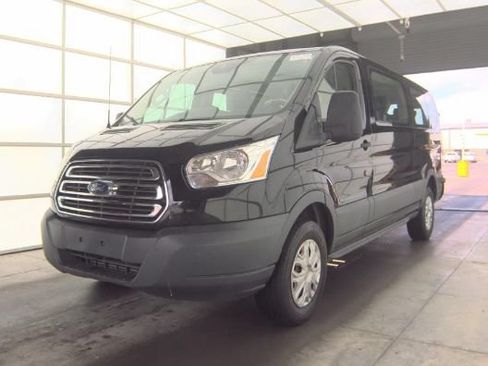 Used 2016 Ford Transit 350 XLT RWD image 4