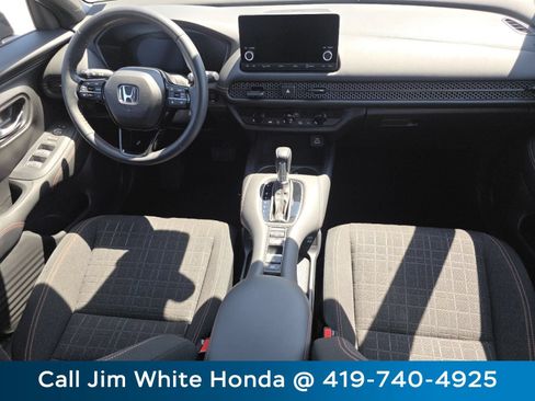 Certified 2024 Honda HR-V Sport image 21