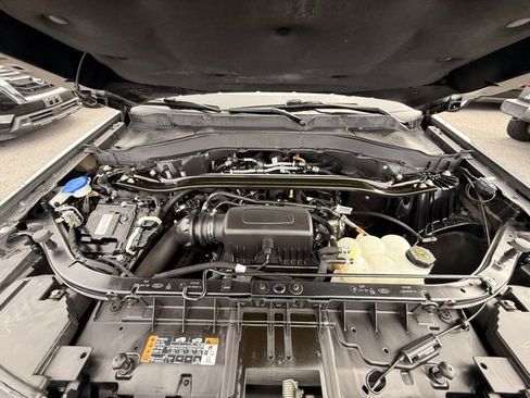 Used 2022 Ford Explorer ST-Line image 11