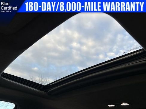 Used 2022 GMC Sierra 1500 AT4X image 32