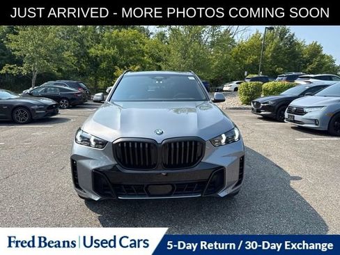 Used 2024 BMW X5 xDrive40i w/ Executive Package AWD/4WD image 2