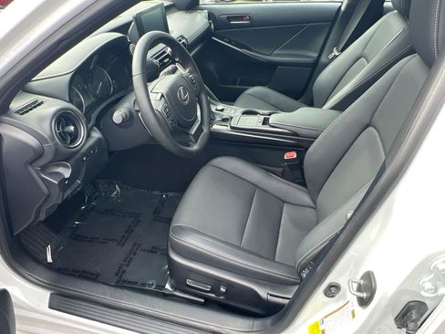 Used 2024 Lexus IS 300 w/ Comfort Package image 10