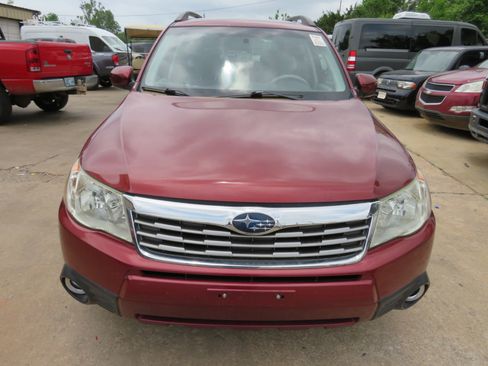 Used 2010 Subaru Forester 2.5X Premium image 2