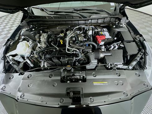 Used 2023 Nissan Altima 2.5 SV w/ SV Premium Package image 32