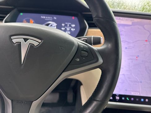 Used 2019 Tesla Model X AWD/4WD image 12
