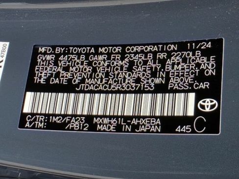 Used 2024 Toyota Prius Prime FWD image 32