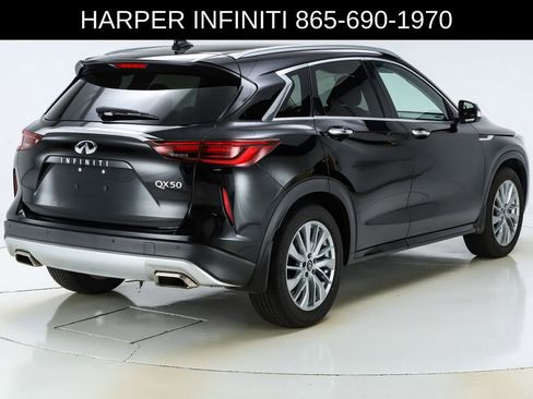 Used 2023 INFINITI QX50 Luxe image 10