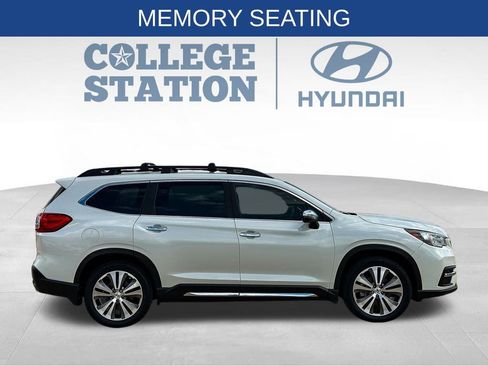 Used 2022 Subaru Ascent Touring w/ Popular Package #2A image 11