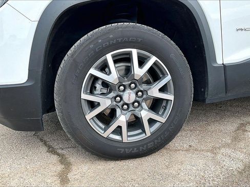 Used 2023 GMC Acadia SLE w/ Driver Convenience Package AWD/4WD image 2