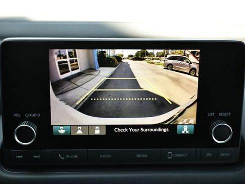 Used 2025 Honda HR-V Sport image 36