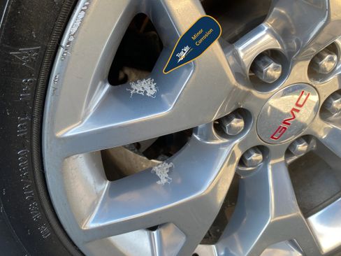 Used 2017 GMC Yukon XL SLT w/ Open Road Package image 45