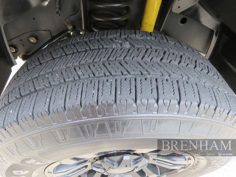 Used 2016 RAM 2500 Tradesman w/ Chrome Appearance Group image 11