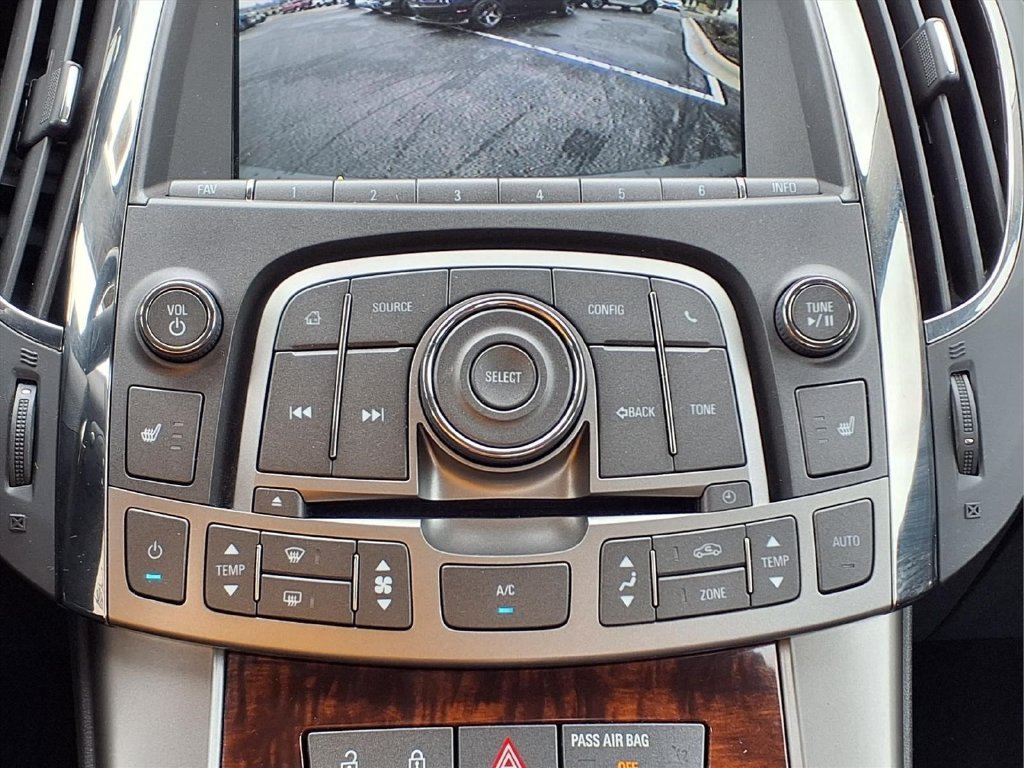Used 2013 Buick LaCrosse Leather FWD image 21