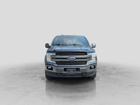 Used 2018 Ford F150 Lariat w/ Equipment Group 502A Luxury AWD/4WD image 9