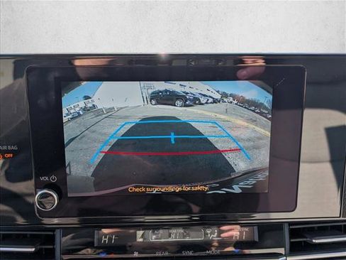 New 2026 Toyota Sienna LE image 13