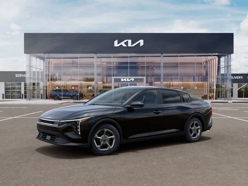 New 2026 Kia K4 FWD image 3