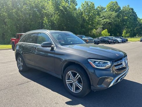 Used 2022 Mercedes-Benz GLC 300 image 3