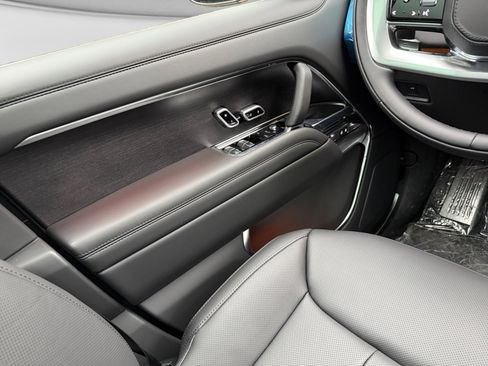 New 2026 Land Rover Range Rover SE AWD/4WD image 12