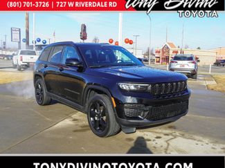Used 2024 Jeep Grand Cherokee Altitude video 1